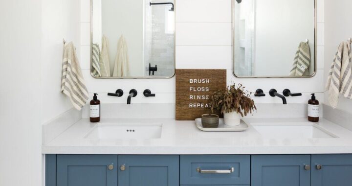 32 Coastal Rest room Ideas Anyone Can Pull Off